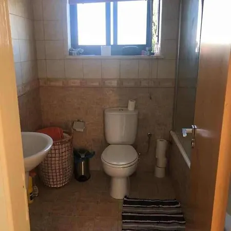 Modern 3 Bedroom Apartment Penthouse Paphos Exterior photo